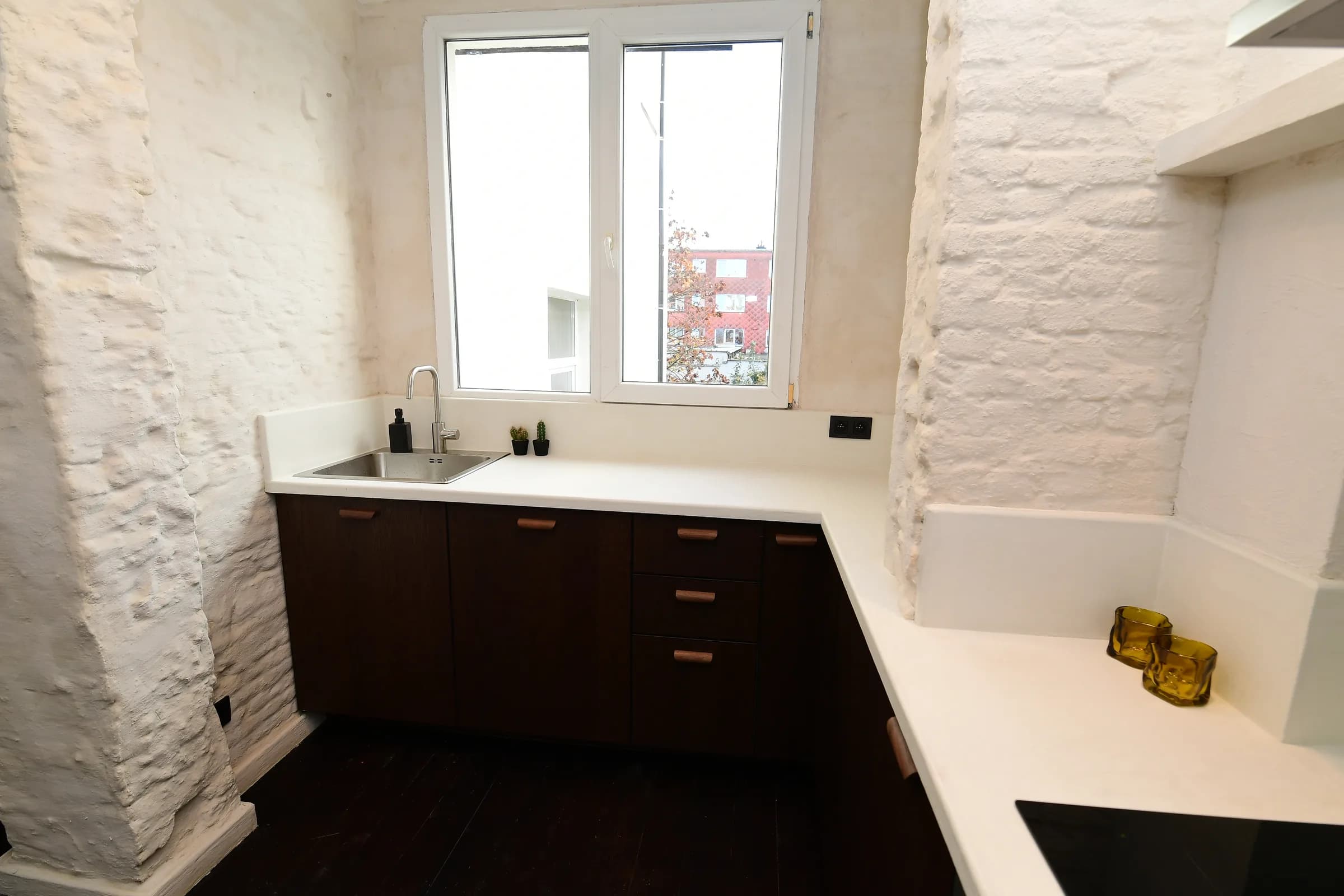 3. Private 2-bedroom apartment thumbnail 6