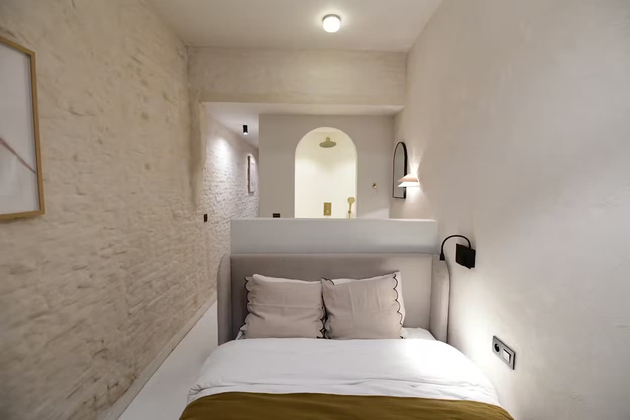 2. Co-living room – Garden Side Right photo 1