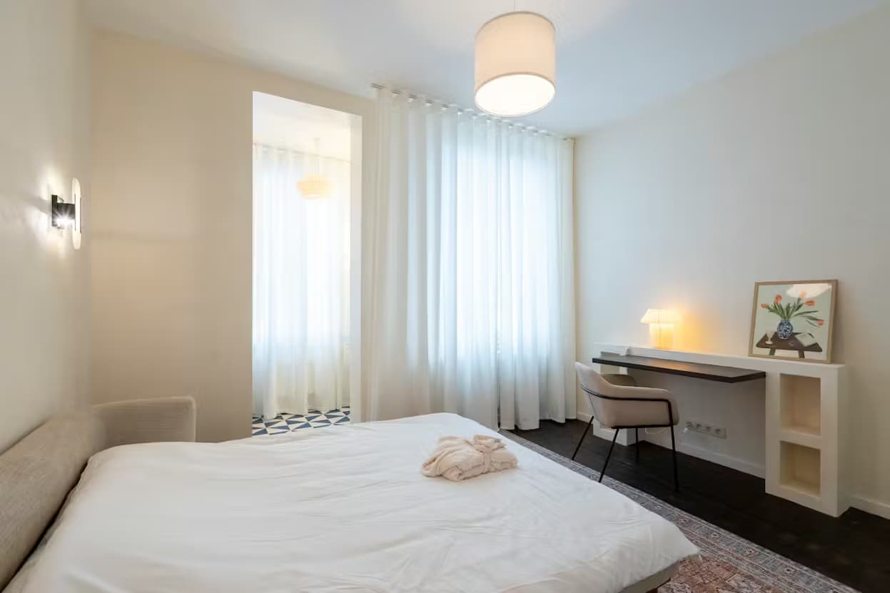 1. Coliving room – Street Side thumbnail 2