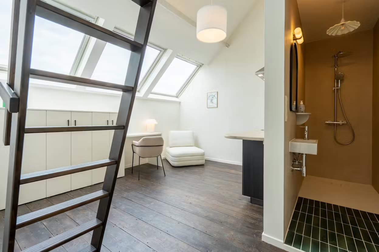 11. Сoliving room – Garden Side