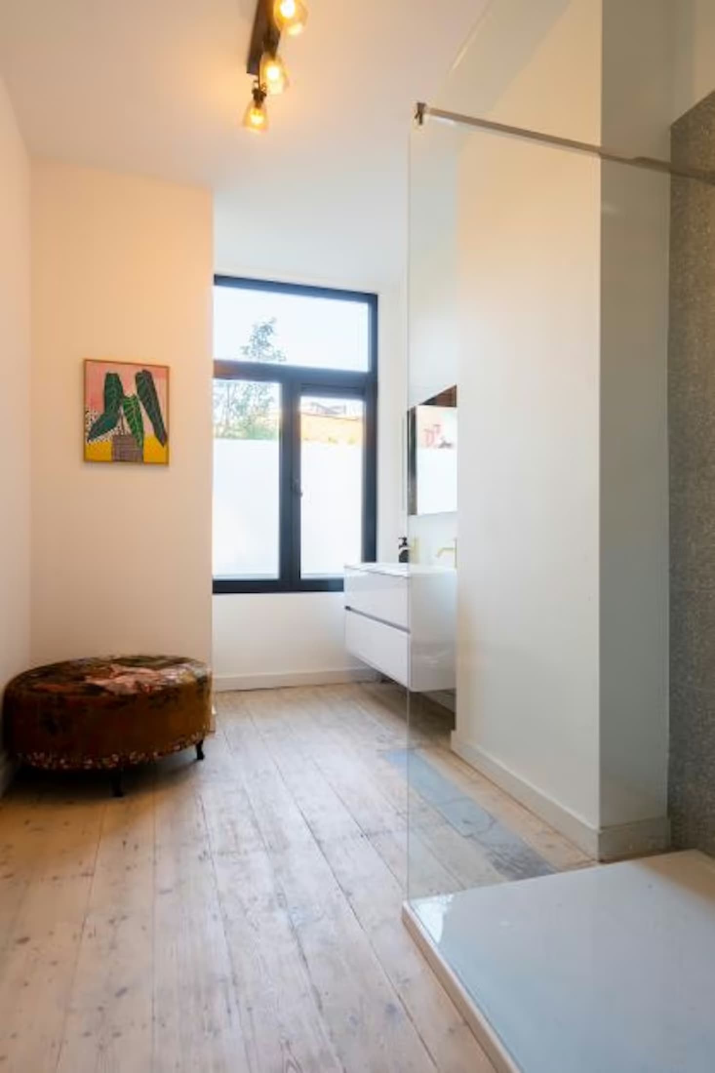 5. Co-living room – Street Side thumbnail 3