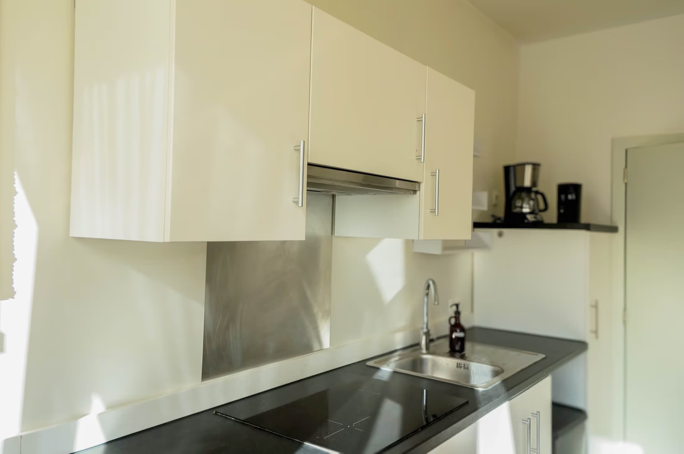 Apartment 4 thumbnail 8